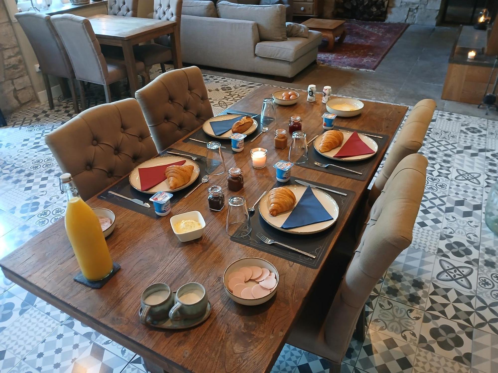 Manoir La Cerise Bed & Breakfast Fougerolles-Saint-Valbert Eksteriør bilde